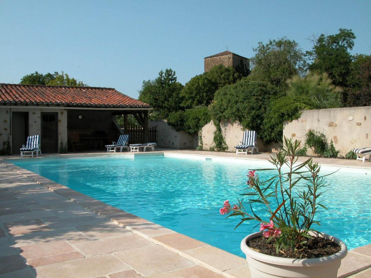 Chateau De Beduer And Vacation Homes Ngoại thất bức ảnh